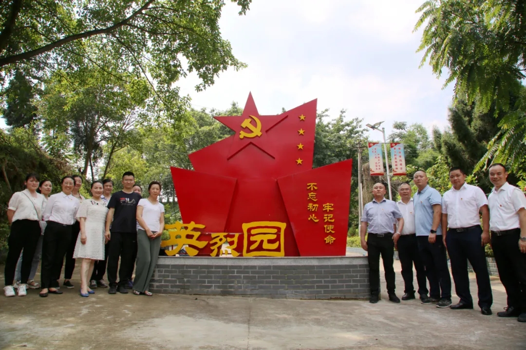 1626743855152571.jpg 640.webp (15).jpg