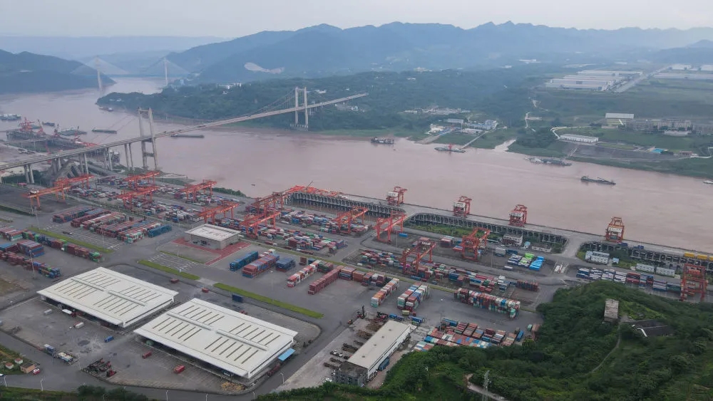 1627262216606814.jpg 640.webp (21).jpg