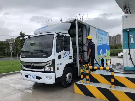 1630655700112514.jpg 640.webp (31).jpg