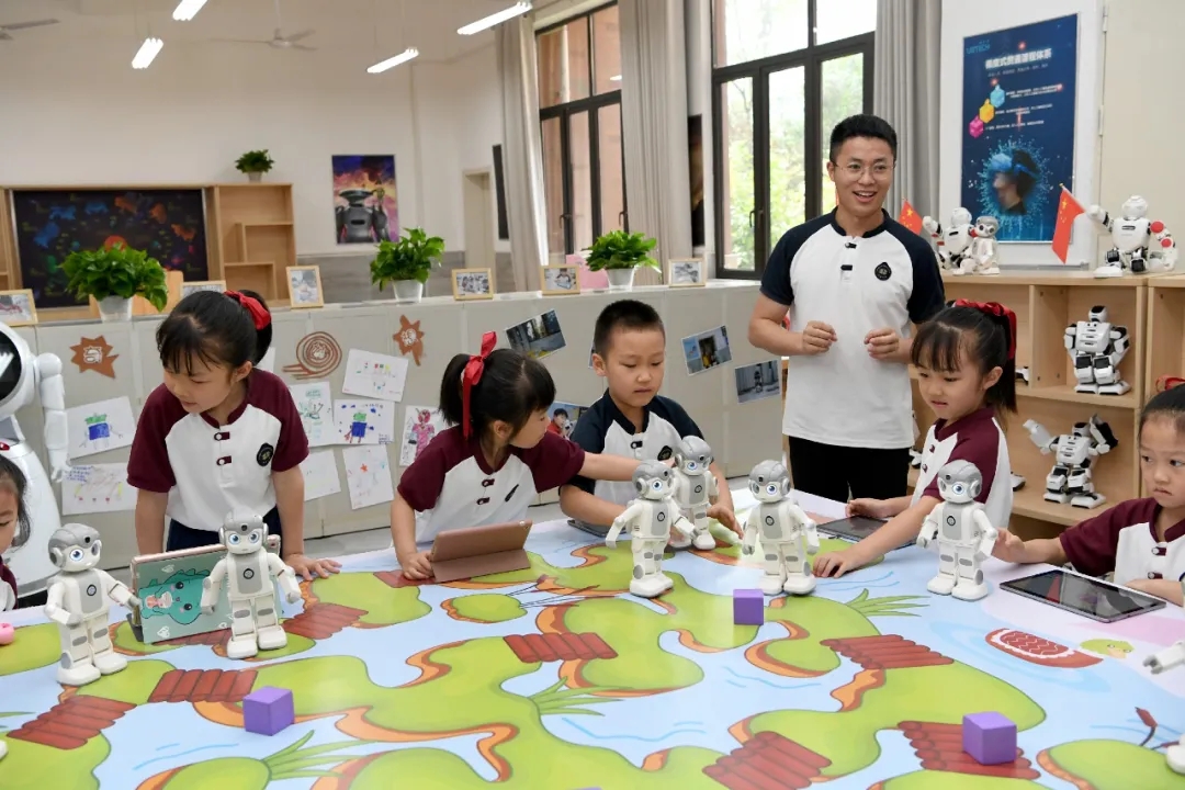 1631062438930793.jpg 640.webp (6).jpg