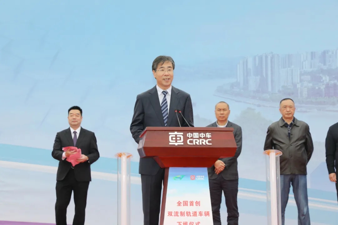 1634778455338402.jpg 640.webp (11).jpg