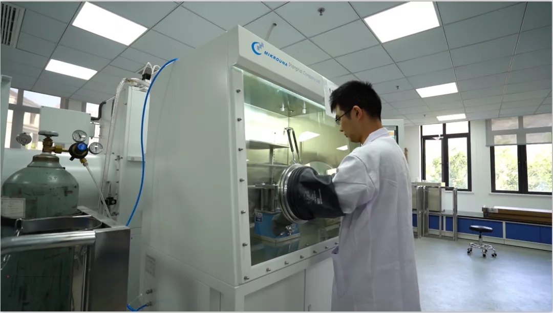 1641949522666489.jpg 640.webp (4).jpg