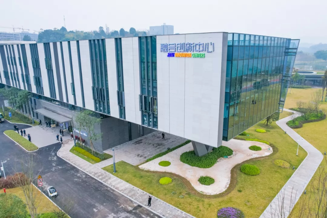 1642641892287837.jpg 640.webp (7).jpg